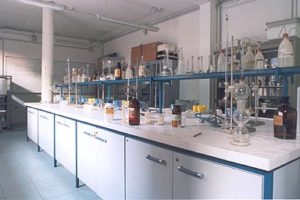 laboratorio chimica