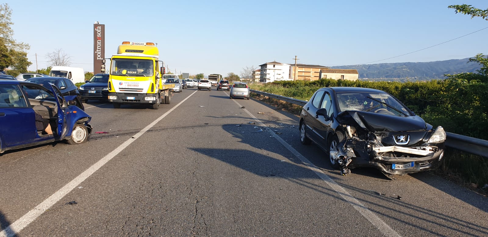 Corigliano Rossano. Incidente Sulla SS 106, Tre Macchine Coinvolte ...