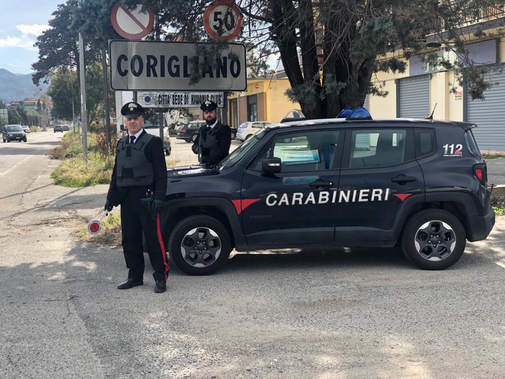 carabinieri posto blocco